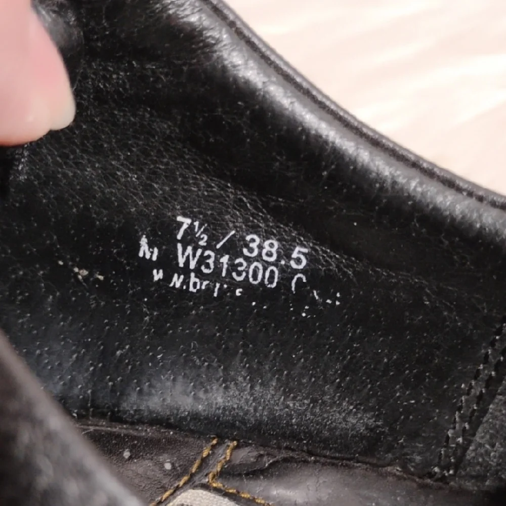 (#47) SALE! Born Black Leather Oxfords Women's Shoes 7.5 Worn 3X Max